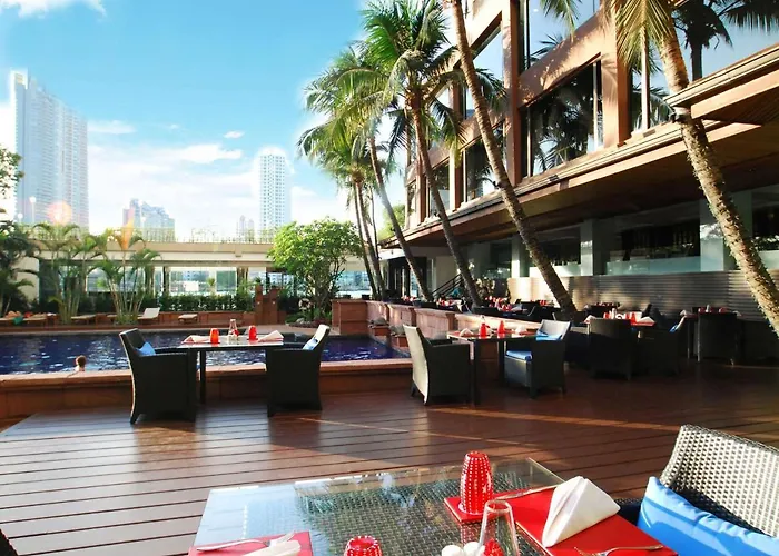 Ramada Plaza By Wyndham Bangkok Menam Riverside, Thailand