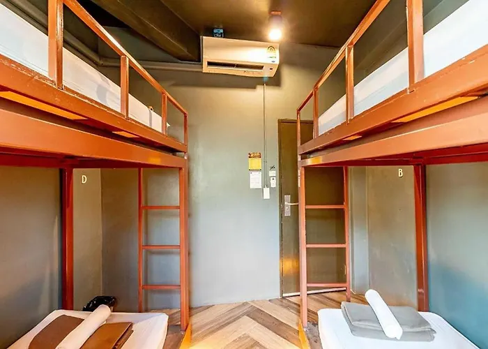 Loftel 22 Hostel Bangkok, Thailand