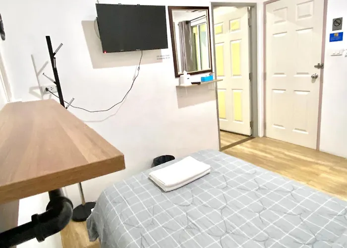 Dragon XIV Hostel Bangkok, Thailand