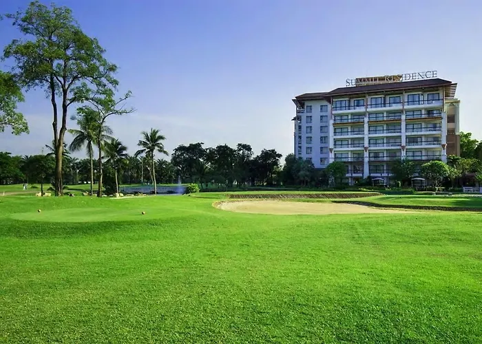 Summit Windmill Golf Suite Hotel At Suvarnabhumi Bangkok, Thailand