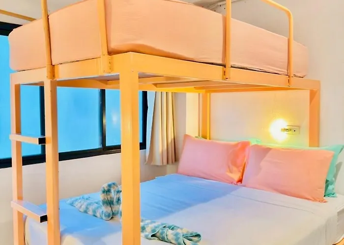 Lazy Sunday Khaosan Hotel Bangkok, Thailandia