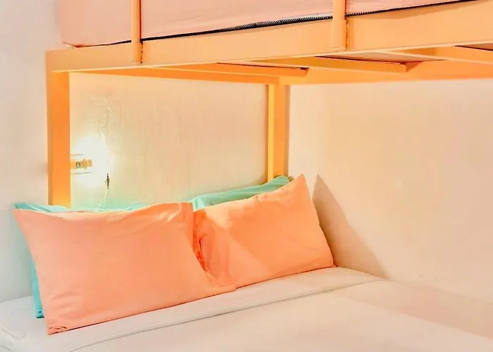 Lazy Sunday Khaosan Hotel Bangkok, Thailand
