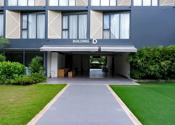 Canalis Suvarnabhumi Airport Hotel - Free Scheduled Shuttle From Hotel To Suvarnabhumi Airport Bangkok, Thailand