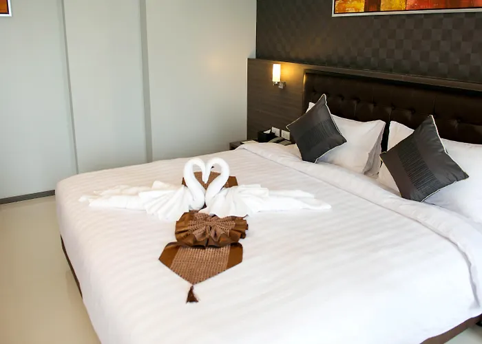 Picnic Hotel Bangkok - Rang Nam