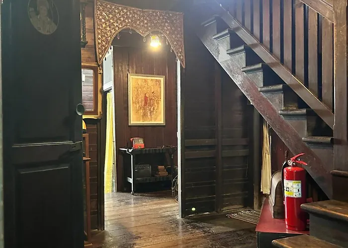 Chest'S Place