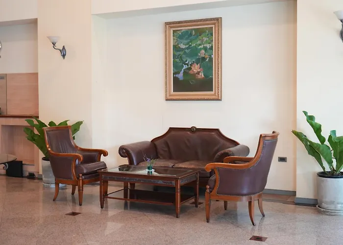 Royal Suite Hotel Bangkok