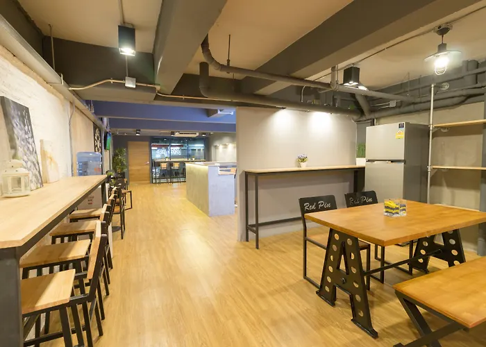 Red Pin Inn 好运旅馆