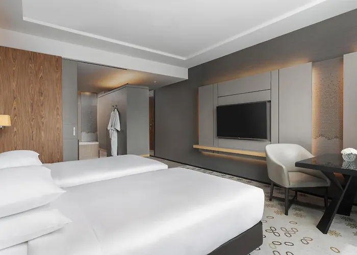 Hyatt Regency Bangkok Sukhumvit