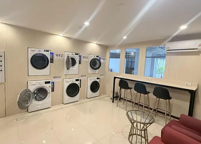 Centre Point Plus Hotel Pratunam