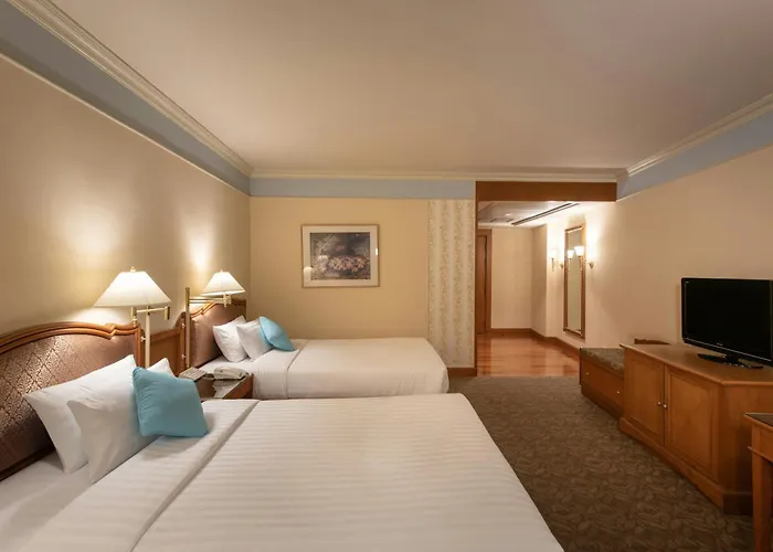 Montien Riverside Hotel Bangkok
