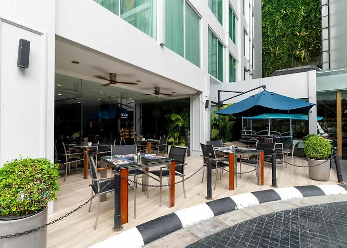 Radisson Suites Bangkok Sukhumvit